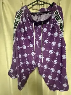 ガルフィークロミスカル柄 紫 ショートパンツ