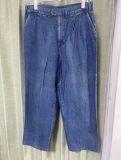 Item thumbnail for item 91aa513d-e8fd-4399-b7ea-9ff78d3ee564