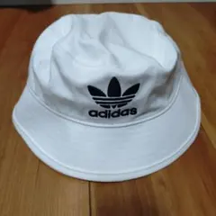 adidas バケットハット ホワイト 51~54cm