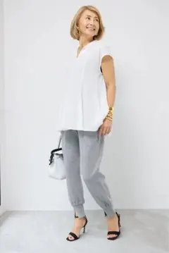 美品　プラスオトハ　ジョガーパンツ