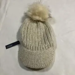 【新品未使用】DIGNITY ディグニティポンポン付きニット帽