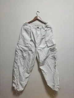 カーゴパンツのサムネイル