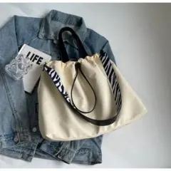 バッグ レディース 2way 斜めがけ 肩掛け 大容量 軽量 巾着トートバッグ