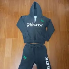 ATHLETA パーカーとパンツセット 140cm