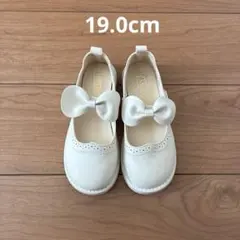 フォーマルシューズ　リボン　白