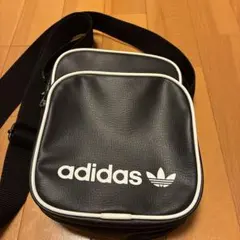 adidas、アディダス ショルダーバッグ 黒