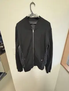 ZARA MAN 黒 ジップアップジャケットトレーナー