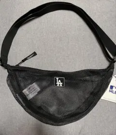 MLB LA メッシュショルダーバッグ ブラック 新品タグ付のサムネイル