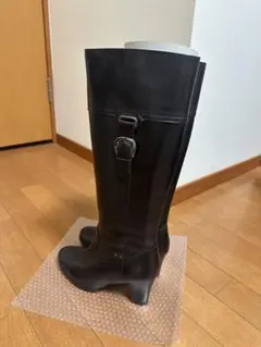 Item thumbnail for item a23ee92c-8581-499d-9a0c-f74946958834