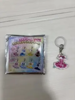 フレッシュプリキュア　キュアピーチ　コスチュームめじるしアクリルチャーム