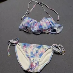 LIPSERVICE 花柄フリルビキニ セパレート水着のサムネイル
