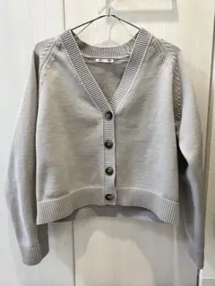 スポンジニットvネックカーディガン GU ジーユー 長袖 カーディガン Ｓサイズ