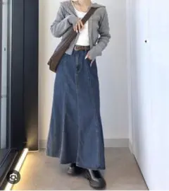 ライトデニムフレアマキシスカート