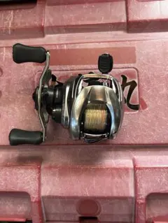 ダイワ 21ジリオン 1000L SV TW 6.3 ベイトリール　左のサムネイル