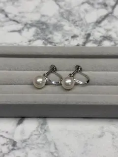 美品 アコヤ真珠 本真珠 パール イヤリング 6.7mm SILVERのサムネイル