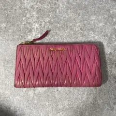 新品 MIU MIU キルティング長財布 ピンク - メルカリ