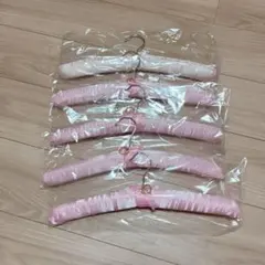 BABY ノベルティハンガー　ピンク と チェリーピンクのサムネイル