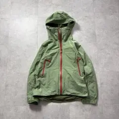 Item thumbnail for item 12fc7513-5d2d-4d73-8f72-c863ee7fdd9c