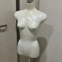 ReBody レディース トルソー マネキン 女性用 卓上 スタンド付 - メルカリ