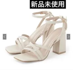 ナローストラップサンダル　新品未使用品　22.5cm サンダル　白のサムネイル