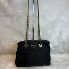 PRADA ブラック キルティング チェーン　ショルダーバッグ　黒　ブラック