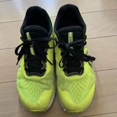 ASICS キッズスニーカー ２４センチ