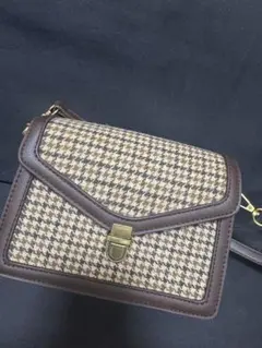 チェック柄ショルダーバッグ