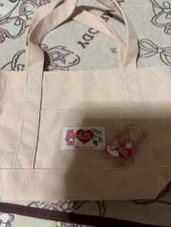 イオン　パンダ　ケアベア　コラボ　トートバッグ　キーホルダー　ピンク