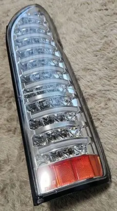 ヴァレンティ LEDテールランプ 86/BRZ 左側灯火不良有 - メルカリ