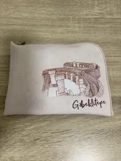 ターキッシュエアラインズ　アメニティ　Göbeklitepe トラベルポーチ