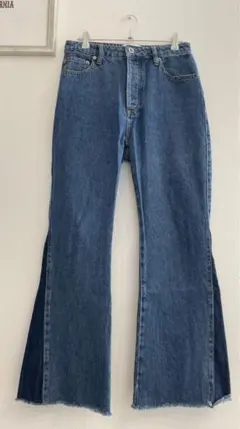 Item thumbnail for item b5f2099e-92df-4d1e-b2d9-88ff7b916399