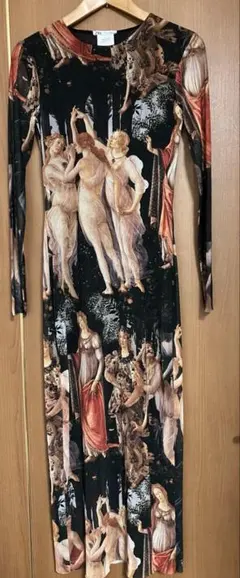 セール中　絵画　チュール　ワンピース　ボッティチェッリ　ザラ