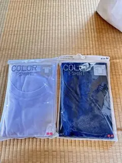 UNIQLO クルーネックTシャツ Mサイズ 2枚セット＆靴下セット13足セットのサムネイル