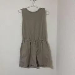 ベージュ ショートオールインワン
