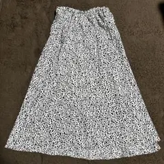 ヒョウ柄ロングスカート ホワイト×ブラック