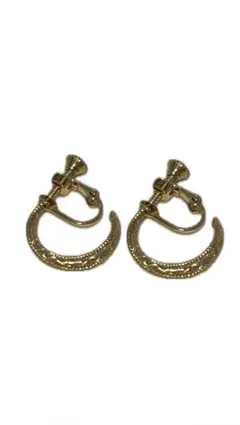 ゴールド フープ型 イヤリング クリップ式　両耳