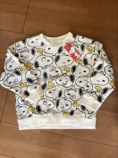 新品　スヌーピー　トレーナー　キッズ 120 サイズ　キャラクター