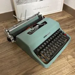 オリベッティ タイプライター レテラ32 レトロ アンティーク 動作未確認