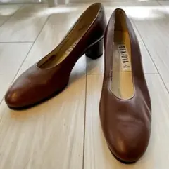 パンプス　靴　ダイアナ　DIANA