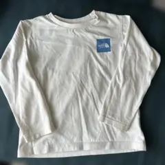 the North faceの長袖Tシャツ