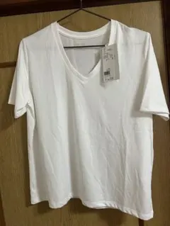 Vネック Tシャツ GLOBAL WORK