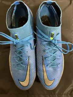 Nike Phantom 青 FG サイズ27㎝か27.5㎝ Nike Phantom 青 FG サイズ27㎝か27.5㎝ Nike Phantom 青 FG
