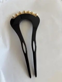 黒いかんざし パールとゴールド装飾