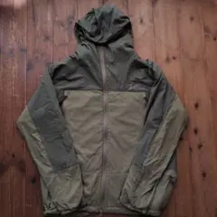 値下げ済み　Jack Wolfskin フード付きジャケット オリーブグリーン