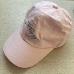 ピンクキャップのサムネイル
