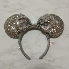 Item thumbnail for item 77465176-4c68-4804-90ac-22e9698092e2