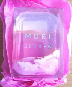 Item thumbnail for item b0d687e9-0eda-41bc-af70-1f654ca3b312