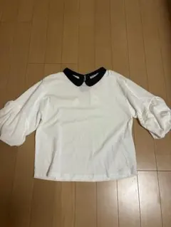 ボリューム袖 襟付き カットソー Lサイズ
