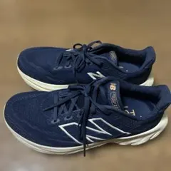 ニューバランス　26.5