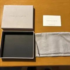 チャールズアンドキース 空箱